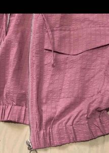 Jacket/zipper Top