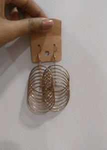 4 Pairs Of Earrings