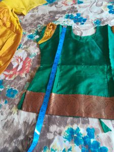 Cute Yellow Girls Clothing