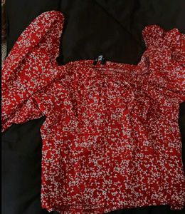 Zudio Red Floral Cropped Top