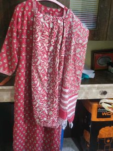 Floral Print Kurta  set  with  dupatta