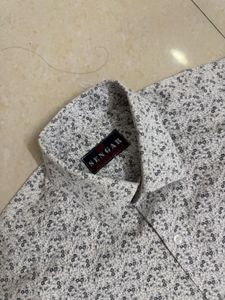 Patterned Men&#39;s Shirt