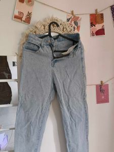 Light Wash Mom Jeans