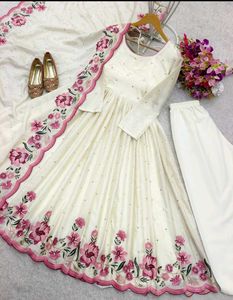 New Standard Beautiful Pakistani Gown Dress Inpote