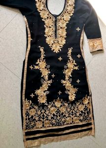Embroidered Kurta Set