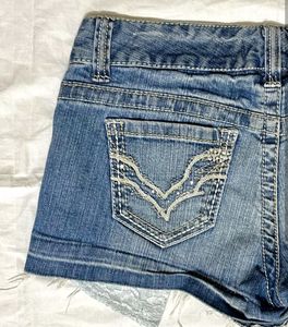 Rhinestone Embellished Shorts🎀