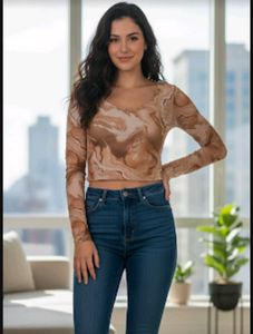 Trendy Marble Print Crop Top