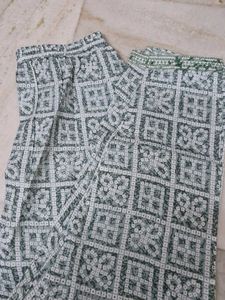 Green &amp; White Embroidered Salwar Kameez
