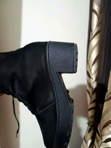 Black Boots