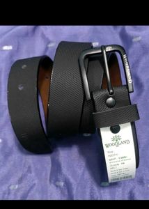 WOODLAND Black leather belt