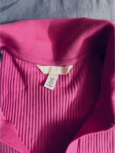 H&amp;M Crop Top , American Eagle Torn Jean