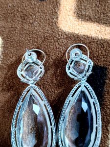 White Stone Crystal Dew Drop Earrings