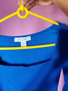 Amisu Square Neck Top
