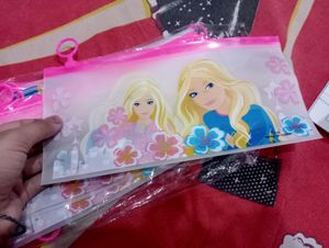 Pack of 5 Barbie pouches
