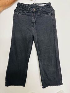 Wide Leg Cropped Black Jeans