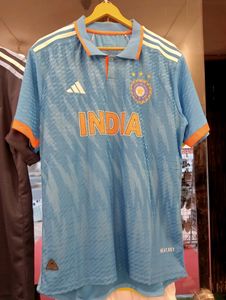 New Football Club Jerseys...