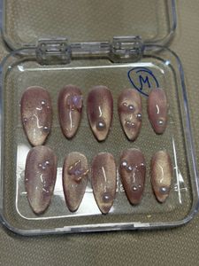 Press On Nails - Cat Eye Design