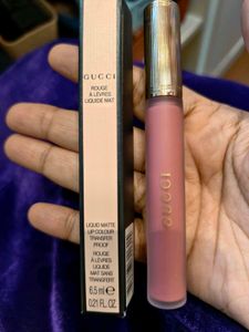 Gucci Liquid Lipstick 114