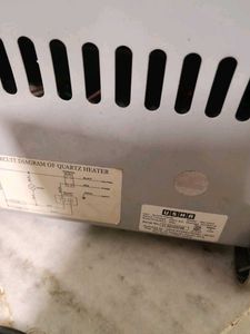 USHA 2 Rod 800 Watt Quartz Room Heater