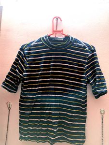 🟡🟢🔵Multicolored Patterned Top🟤🔴🟣