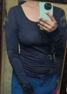 ClinchedbY2k  ULTIMATE Basic 🔥KOREAN TOP✨