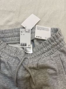 women&#39;s Grey Shorts