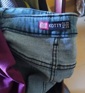 Straight Leg HighRise Jean