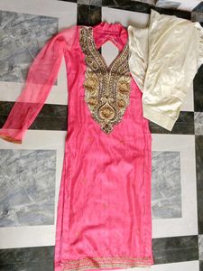 Elegant Pink Kurta Set