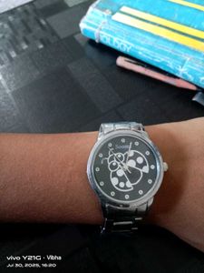 Soom* Stylish Watch