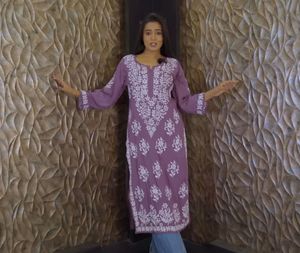ChikanKari Embroidered Kurta