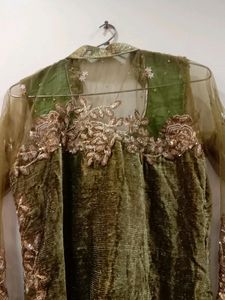 Women Ethnic Partywear Velvet Kurtie