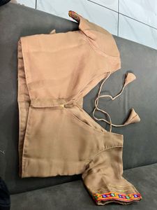 Embellished Blouse( Sale ) 🥳🥳🥳