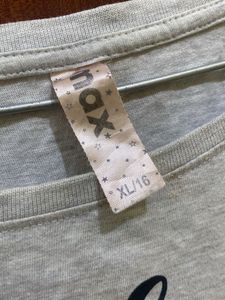 Grey &#39;Midnights In...&#39; Graphic Tee (Max )