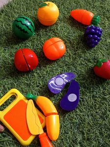 Hardly Used Fruits With Knife Cut Toy