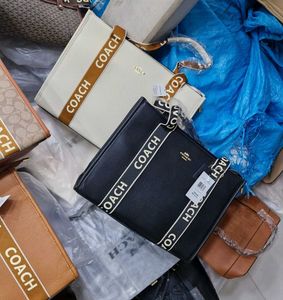 COACH IMPORTED TOTE BAG 12AA QUALITY
