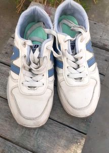 Women Sneaker