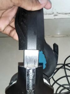 👉 Wired Over-Ear Headphones with Mic – One Side N