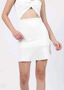 Chic White Cutout Bodycon Dress SIZE :- M