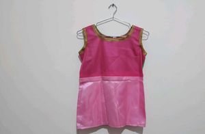 Cute Green &amp; Pink Top