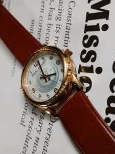 Reverse Watch