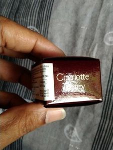 Charlotte Tilbury Compact
