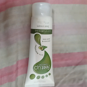 oriflame feetup cream