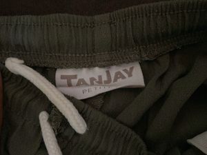 Olive Straight Trouser !!