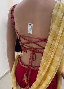 (lehenga &amp; blouse )no dupatta with this
