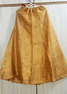 Title: Traditional Orange &amp; Beige Embroidered Anar