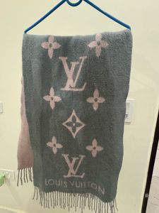 Louis Vuitton Scarf