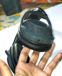 boAt Rockerz 550 Bluetooth Headphone, 50MM Drivers