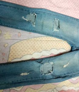 FOREVER21 SKINNY JEANS FOR WOMEN