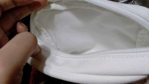Minimalist White Makeup storage pouch 👝