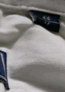 Arrow  Men&#39;s White Button-Down Shirt